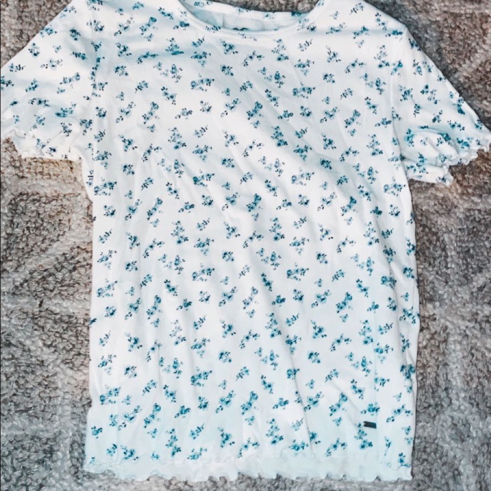 Flower print Holister Tee